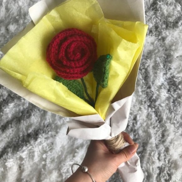 Red Rose Bouquet - Picture 4 of 4